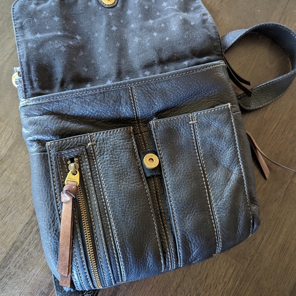 Fossil crossbody purse - Picture 4 of 4